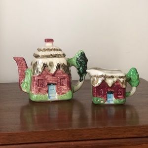 Vintage Cottage Shaped Small Teapot and Creamer
